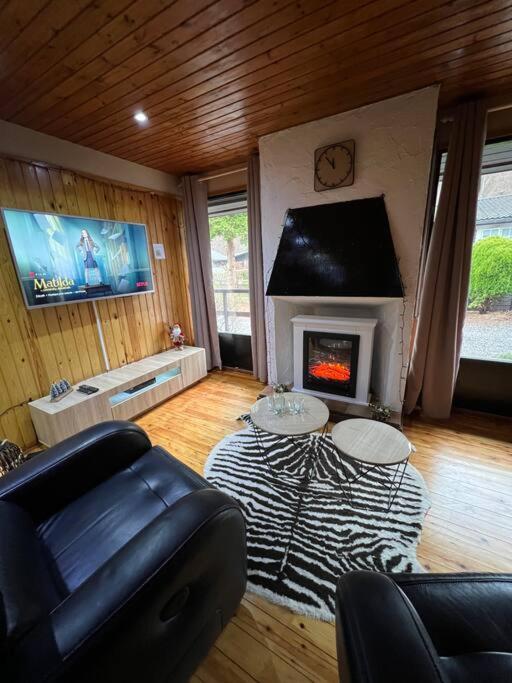Spacieux Chalet A Евай Екстер'єр фото